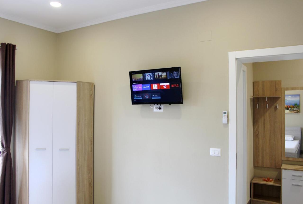 2V1 - Myslym Shyri Apartment Tirana Exterior photo